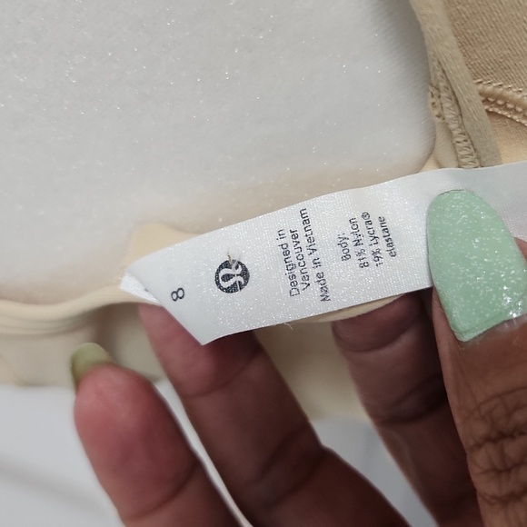 Lululemon Align Tee in Prosecco - Picture 6 of 8